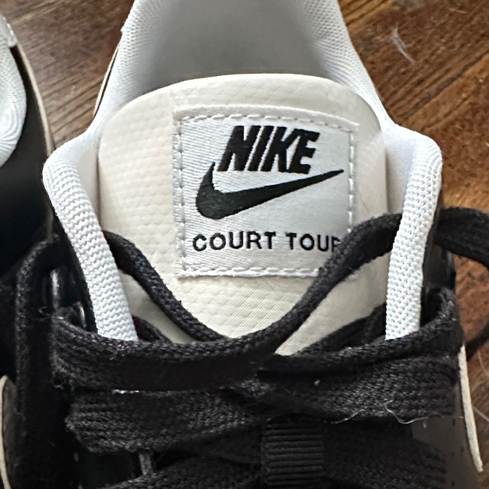 Nike court tour black and white leather shoes 9 - Picture 3 of 7